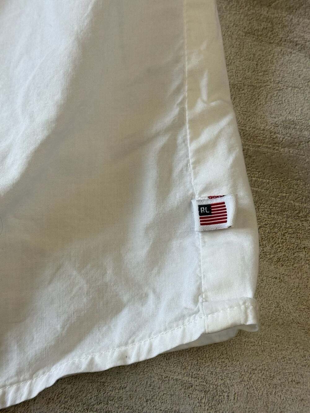 Polo Jeans Co. Ralph Lauren Women's White Cotton Pleated Front Button Down Shirt - Picture 5 of 6